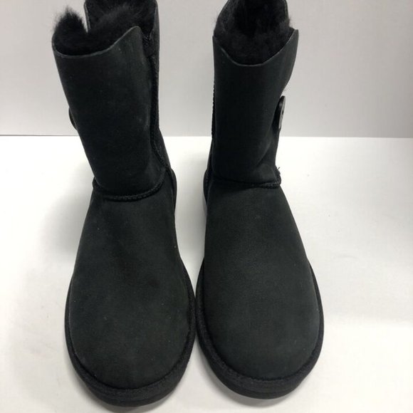 UGG Women’s Bailey Button II Black Winter Boots, Size 8 M - Picture 3 of 7